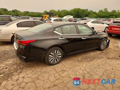 Trzecie zdjęcie samochodu z tyłu: 2023 NISSAN ALTIMA SV VIN:1N4BL4DV4PN400207 - miniatura
