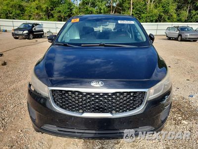 Piąte zdjęcie samochodu w środku: 2017 KIA SEDONA L VIN:KNDMA5C12H6264281 - miniatura