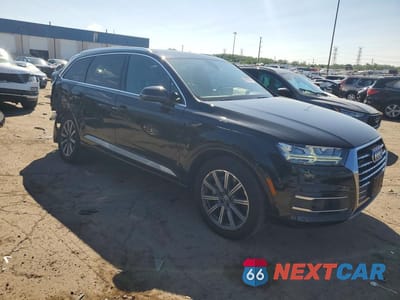 Czwarte zdjęcie samochodu z boku: 2019 AUDI Q7 PREMIUM PLUS VIN:WA1LAAF75KD011652 - miniatura