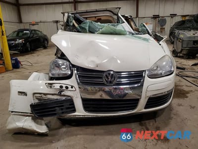 Piąte zdjęcie samochodu w środku: 2008 VOLKSWAGEN JETTA SE VIN:3VWRZ71K68M012911 - miniatura