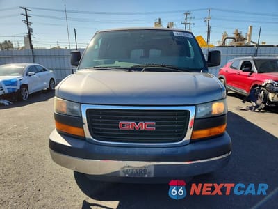 Piąte zdjęcie samochodu w środku: 2011 GMC SAVANA G3500 LT VIN:1GJZ71FG8B1115688 - miniatura