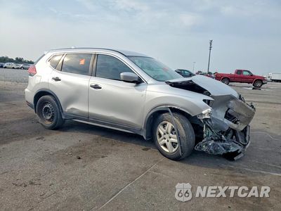 Czwarte zdjęcie samochodu z boku: 2018 NISSAN ROGUE S VIN:5N1AT2MT5JC758522 - miniatura