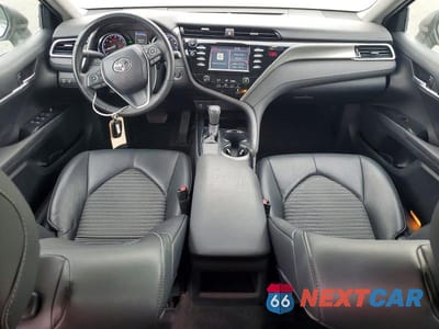 Zdjęcie 8 z 12 samochodu: 2018 TOYOTA CAMRY SE VIN:4T1B11HK8JU658253 - miniatura