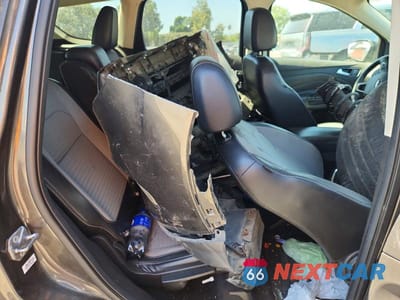 Zdjęcie 11 z 13 samochodu: 2017 FORD ESCAPE SE VIN:1FMCU0GD9HUD66548 - miniatura