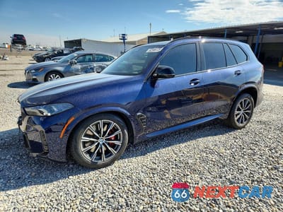 2025 BMW X5 M60I 5UX33EU09S9W63852 - główne zdjęcie licytacji z USA - miniatura