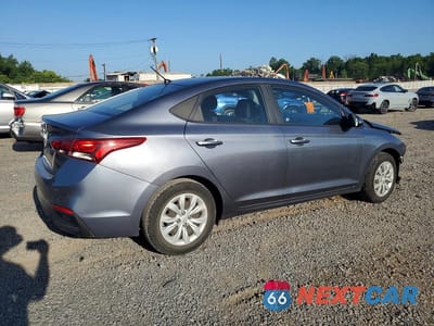 Trzecie zdjęcie samochodu z tyłu: 2019 HYUNDAI ACCENT SE VIN:3KPC24A33KE057973 - miniatura