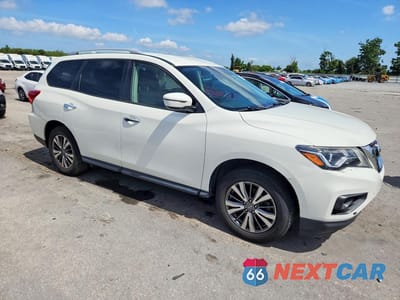 Czwarte zdjęcie samochodu z boku: 2020 NISSAN PATHFINDER S VIN:5N1DR2AM7LC629760 - miniatura
