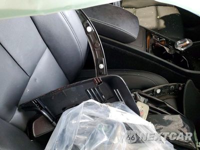 Zdjęcie 13 z 14 samochodu: 2026 VOLVO XC40 PLUS VIN:YV4L12UC6T2735551 - miniatura