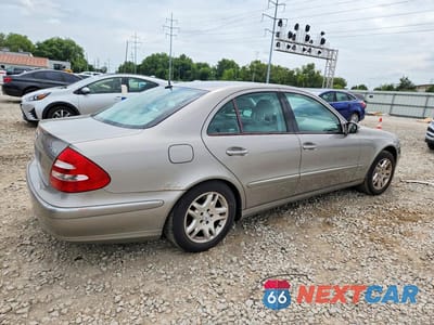 Trzecie zdjęcie samochodu z tyłu: 2005 MERCEDES-BENZ E 320 4MATIC VIN:WDBUF82JX5X173784 - miniatura
