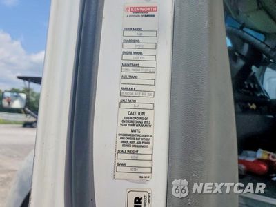 Zdjęcie 13 z 14 samochodu: 2020 KENWORTH T680 SEMI TRUCK VIN:1XKYDP9X1LJ397902 - miniatura