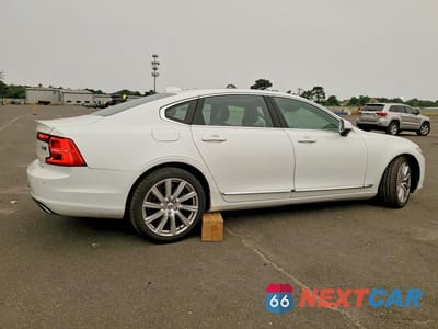 Trzecie zdjęcie samochodu z tyłu: 2018 VOLVO S90 T8 INSCRIPTION VIN:LVYBC0AL9JP033296 - miniatura