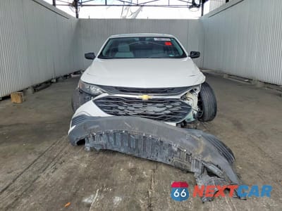 Piąte zdjęcie samochodu w środku: 2019 CHEVROLET MALIBU LT VIN:1G1ZD5ST1KF135965 - miniatura