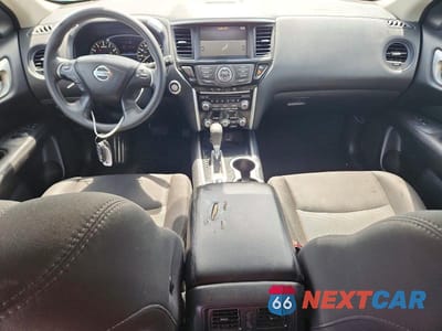 Zdjęcie 8 z 13 samochodu: 2020 NISSAN PATHFINDER S VIN:5N1DR2AM7LC629760 - miniatura