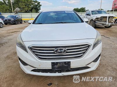 Piąte zdjęcie samochodu w środku: 2016 HYUNDAI SONATA SE VIN:5NPE24AF7GH297565 - miniatura
