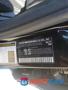 Zdjęcie 12 z 12 samochodu: 2017 MERCEDES-BENZ C 300 VIN:55SWF4JB0HU233940 - miniatura