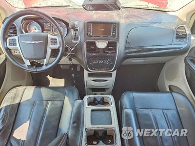 Zdjęcie 8 z 13 samochodu: 2014 CHRYSLER TOWN & COUNTRY TOURING VIN:2C4RC1BGXER447463 - miniatura