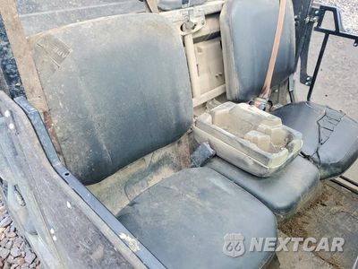 Piąte zdjęcie samochodu w środku: 2018 CAN-AM DEFENDER UTILITY VEHICLE VIN:3JBUGAN44JK000062 - miniatura