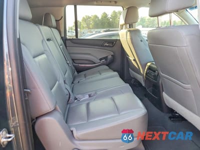 Zdjęcie 11 z 13 samochodu: 2019 CHEVROLET SUBURBAN K1500 LT VIN:1GNSKHKC6KR349095 - miniatura