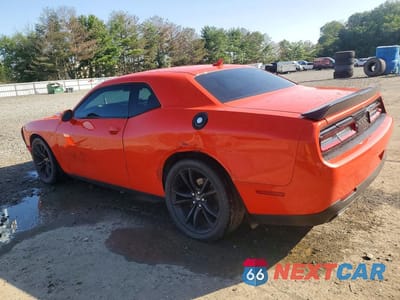 Drugie zdjęcie samochodu z przodu: 2018 DODGE CHALLENGER SXT VIN:2C3CDZAG6JH118699 - miniatura