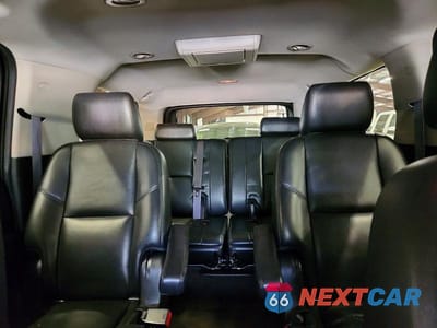 Zdjęcie 10 z 13 samochodu: 2014 CHEVROLET SUBURBAN C1500 LTZ VIN:1GNSCKE01ER106780 - miniatura