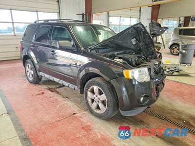 Czwarte zdjęcie samochodu z boku: 2011 FORD ESCAPE XLT VIN:1FMCU9DG6BKC62167 - miniatura