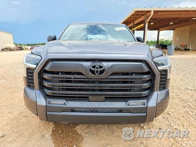 Piąte zdjęcie samochodu w środku: 2026 TOYOTA TUNDRA SR5 VIN:5TFLA5DB7TX412589 - miniatura
