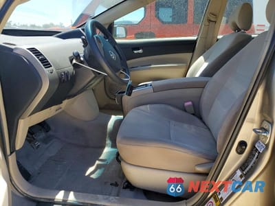 Zdjęcie 7 z 12 samochodu: 2004 TOYOTA PRIUS BASE VIN:JTDKB20U040030252 - miniatura