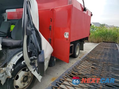 2019 ISUZU NRR DUMP TRUCK JALE5W160K7303706 - główne zdjęcie licytacji z USA - miniatura