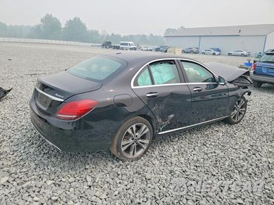 Trzecie zdjęcie samochodu z tyłu: 2019 MERCEDES-BENZ C 300 4MATIC VIN:55SWF8EB1KU300747 - miniatura