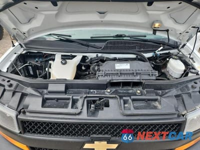 Zdjęcie 12 z 13 samochodu: 2020 CHEVROLET EXPRESS G2500 VIN:1GCWGAFPXL1253843 - miniatura