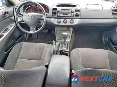 Zdjęcie 8 z 12 samochodu: 2006 TOYOTA CAMRY SE VIN:4T1BE30K06U131925 - miniatura