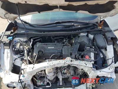 Zdjęcie 12 z 14 samochodu: 2016 HONDA CR-V SE VIN:5J6RM4H41GL063783 - miniatura