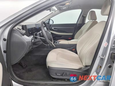 Zdjęcie 7 z 13 samochodu: 2025 HYUNDAI SONATA SEL VIN:KMHL64JA8SA470599 - miniatura