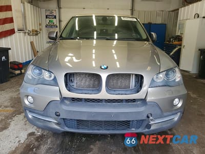 Piąte zdjęcie samochodu w środku: 2010 BMW X5 XDRIVE30I VIN:5UXFE4C51AL383441 - miniatura