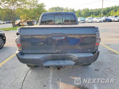 Zdjęcie 6 z 12 samochodu: 2006 TOYOTA TACOMA V6 VIN:5TEUU42N66Z177490 - miniatura
