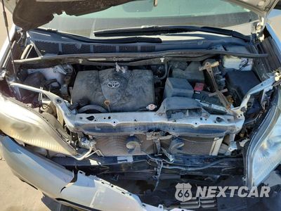 Zdjęcie 12 z 13 samochodu: 2019 TOYOTA SIENNA L 7-PASSENGER VIN:5TDZZ3DC5KS976651 - miniatura