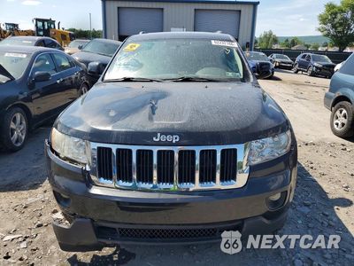 Piąte zdjęcie samochodu w środku: 2013 JEEP GRAND CHEROKEE LAREDO VIN:1C4RJFAT8DC503523 - miniatura