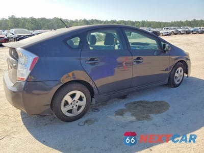 Trzecie zdjęcie samochodu z tyłu: 2010 TOYOTA PRIUS II VIN:JTDKN3DU4A0167004 - miniatura