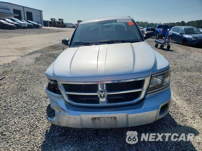 Piąte zdjęcie samochodu w środku: 2008 DODGE DAKOTA QUAD SLT VIN:1D7HW48N18S507794 - miniatura