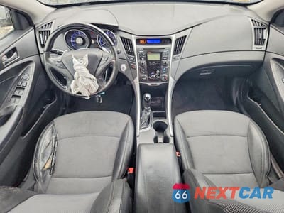 Zdjęcie 8 z 13 samochodu: 2011 HYUNDAI SONATA SE VIN:5NPEC4ACXBH060435 - miniatura
