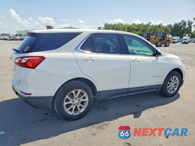Trzecie zdjęcie samochodu z tyłu: 2020 CHEVROLET EQUINOX LT VIN:2GNAXKEV7L6221288 - miniatura