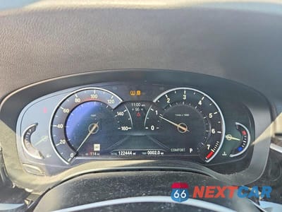 Zdjęcie 9 z 12 samochodu: 2018 BMW 530 I VIN:WBAJA5C54JWA36116 - miniatura