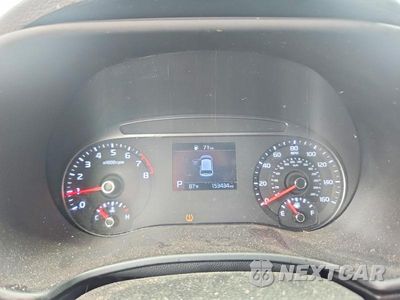 Zdjęcie 9 z 12 samochodu: 2020 KIA SOUL LX VIN:KNDJ23AU1L7717648 - miniatura