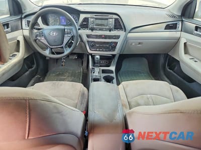 Zdjęcie 8 z 12 samochodu: 2015 HYUNDAI SONATA SPORT VIN:5NPE34AFXFH259002 - miniatura