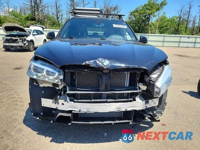 Piąte zdjęcie samochodu w środku: 2018 BMW X5 XDRIVE35I VIN:5UXKR0C53JL076803 - miniatura