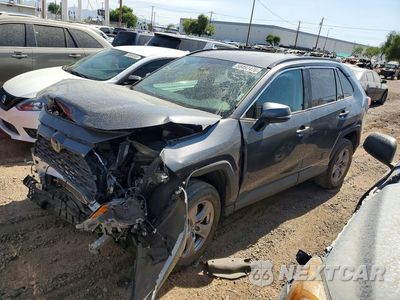 2022 TOYOTA RAV4 XLE 2T3P1RFV8NC282279 - główne zdjęcie licytacji z USA - miniatura