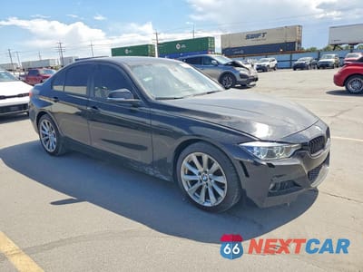 Czwarte zdjęcie samochodu z boku: 2018 BMW 320 XI VIN:WBA8A3C54JA358655 - miniatura