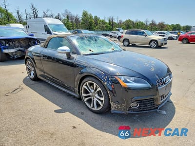 Czwarte zdjęcie samochodu z boku: 2009 AUDI TTS VIN:TRUWF38J291023848 - miniatura