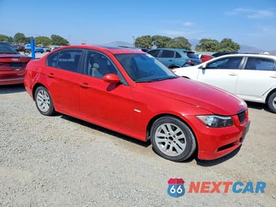 Czwarte zdjęcie samochodu z boku: 2006 BMW 325 I AUTOMATIC VIN:WBAVB17516NK34714 - miniatura