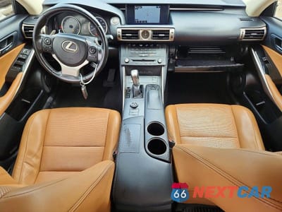 Zdjęcie 8 z 13 samochodu: 2016 LEXUS IS 300 VIN:JTHCM1D26G5014368 - miniatura